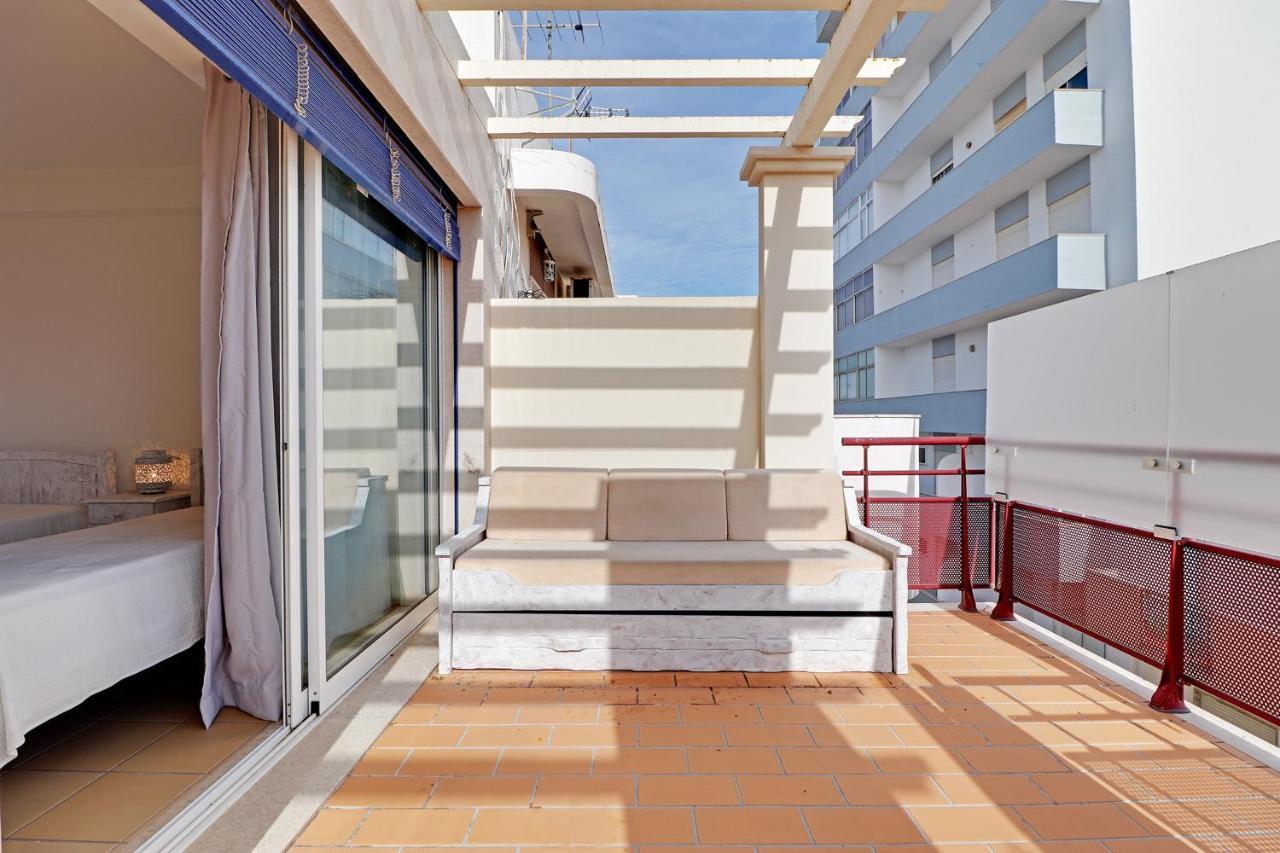 Apartment Downtown By Homing