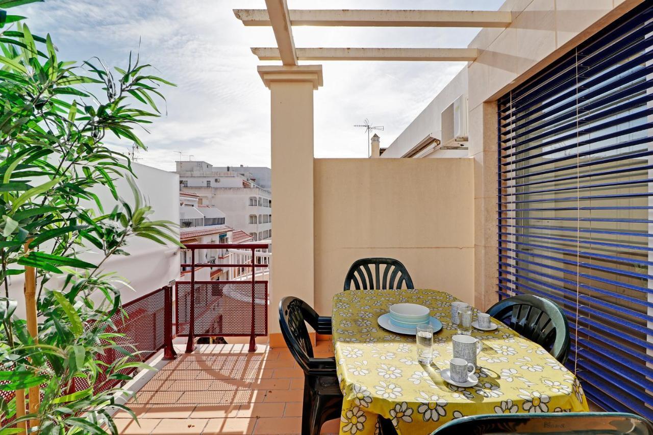 Downtown By Homing Apartment